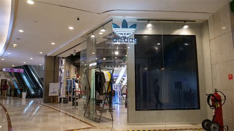 adidas store near me.